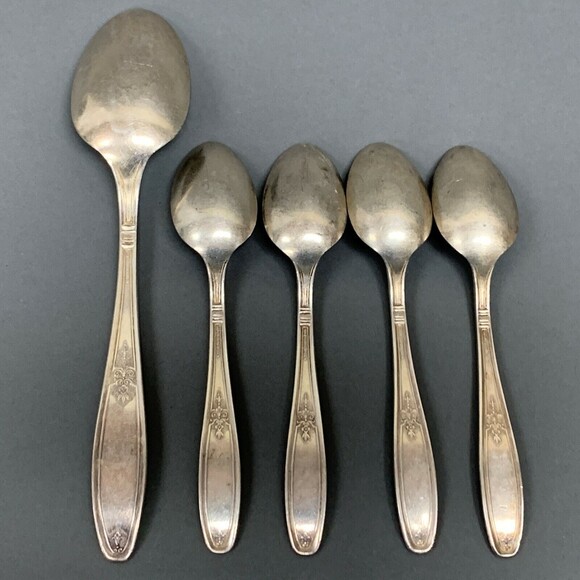 Rogers Bros 1847 Ambassador Spoons Flatware Silverplate Lot of 5 - Picture 4 of 7